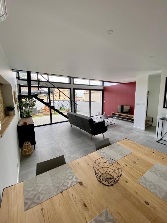 Magnifique Grange Avec Spa / Love Room Saint-André-de-Cubzac Exterior foto