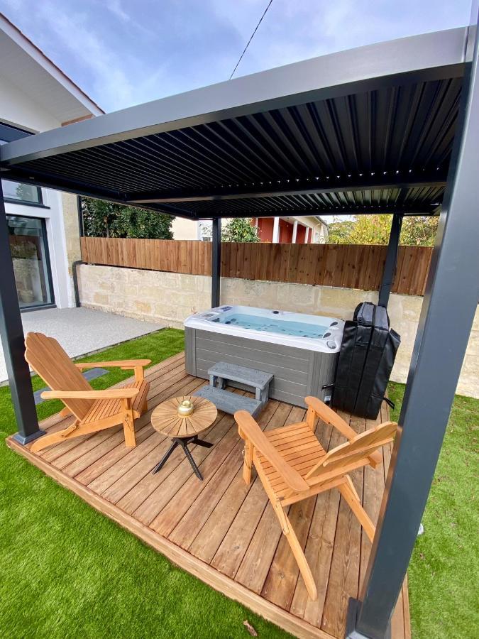 Magnifique Grange Avec Spa / Love Room Saint-André-de-Cubzac Exterior foto
